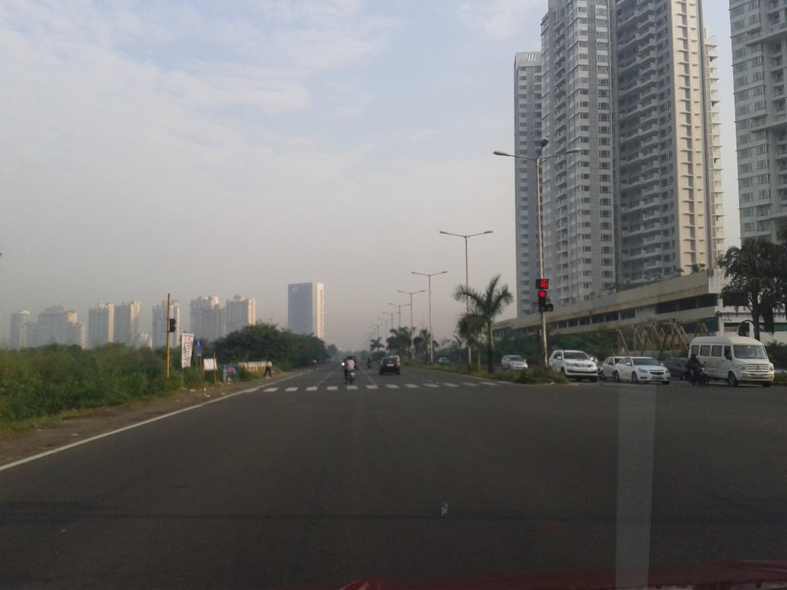 Palm Beach Road and business district skyline in CBD Belapur, Navi Mumbai